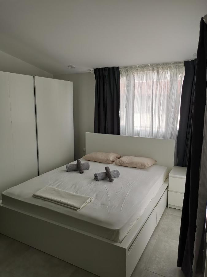 Skg Central Deluxe Studios Салоники Экстерьер фото